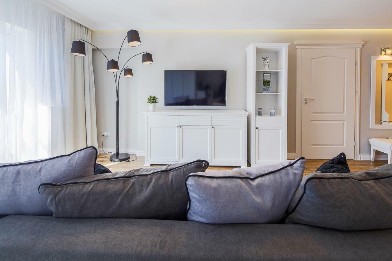Apartament Paryski Miedzyzdroje Exteriör bild